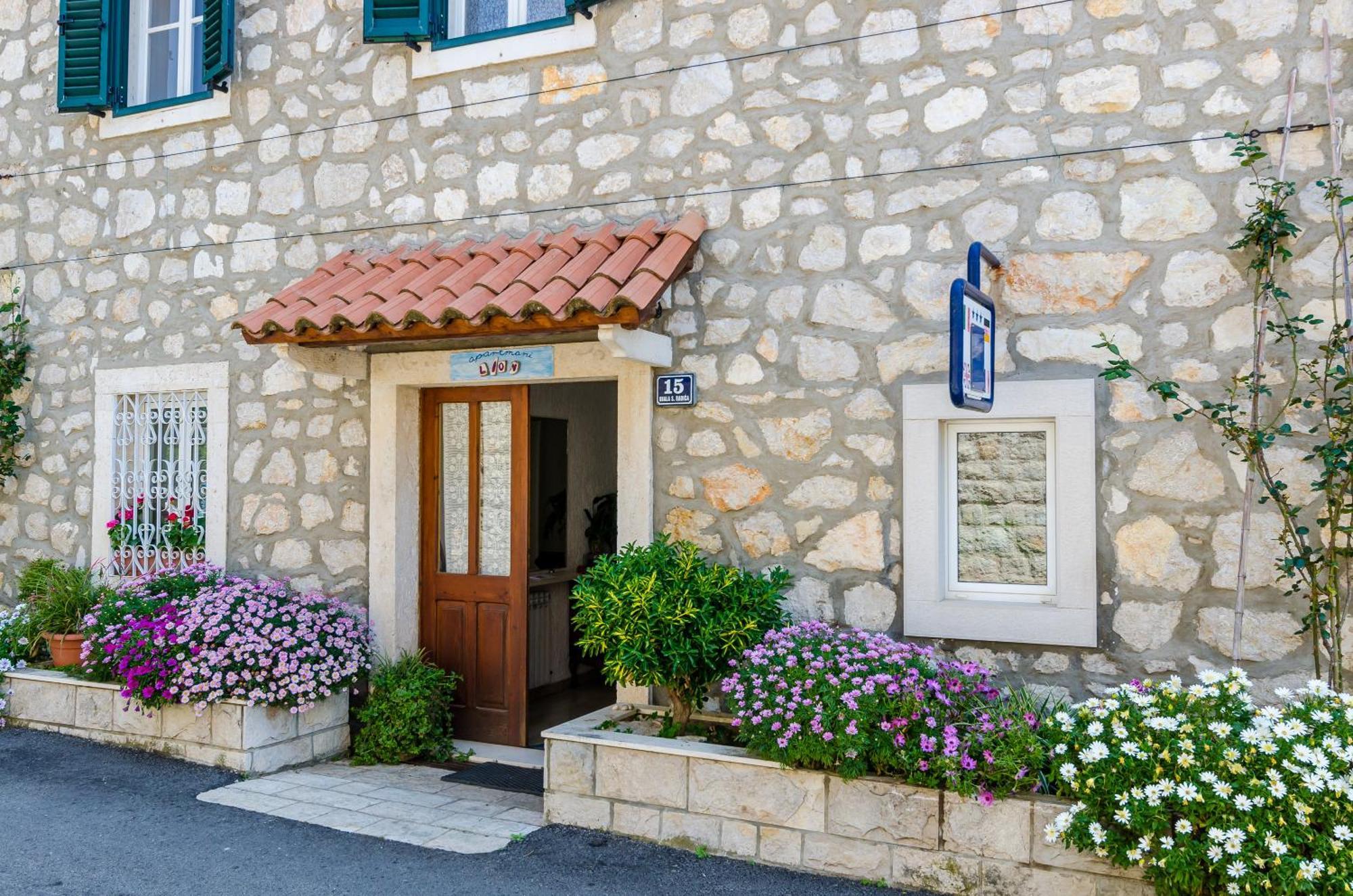 Art Apartment Seasoul Zaton  Exterior photo